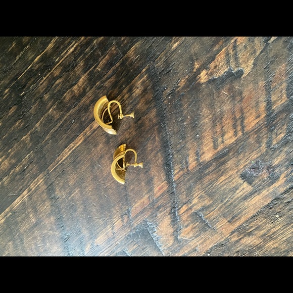 3/$15🥳 Vintage earrings screw-back - Picture 3 of 6